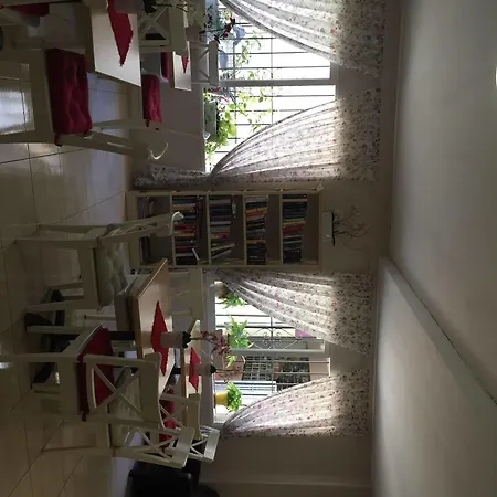 מלון Marbella פואנגירולה