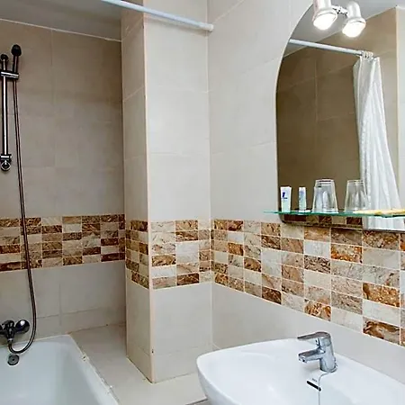 Hotel Marbella 2*