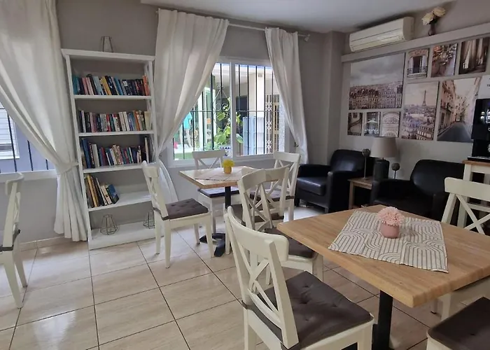 Marbella 2* 丰希罗拉