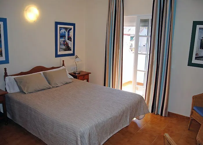 Отель Marbella Фуэнхирола