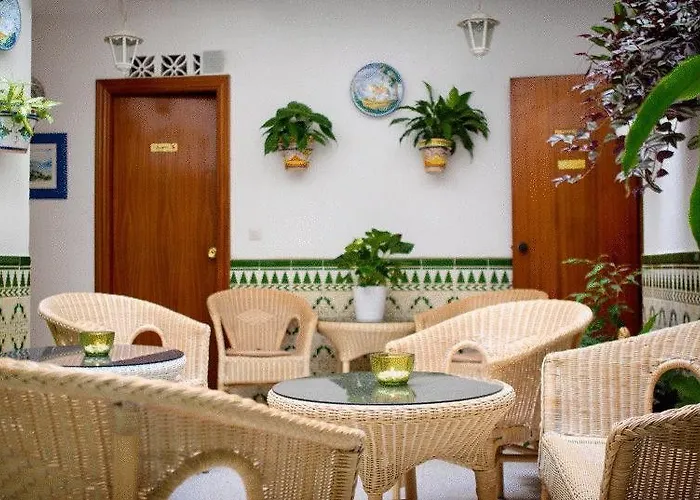 Marbella Отель Фуэнхирола