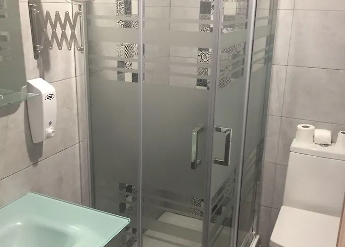 ماربيلا 2* فوينخيرولا